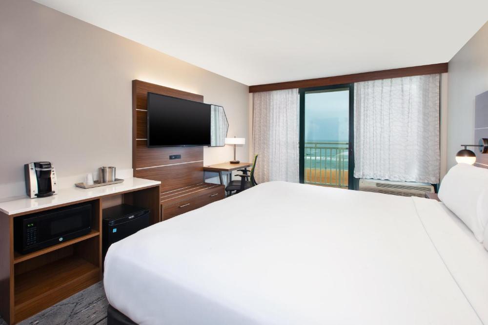 Holiday Inn Express & Suites VA Beach Oceanfront by IHG